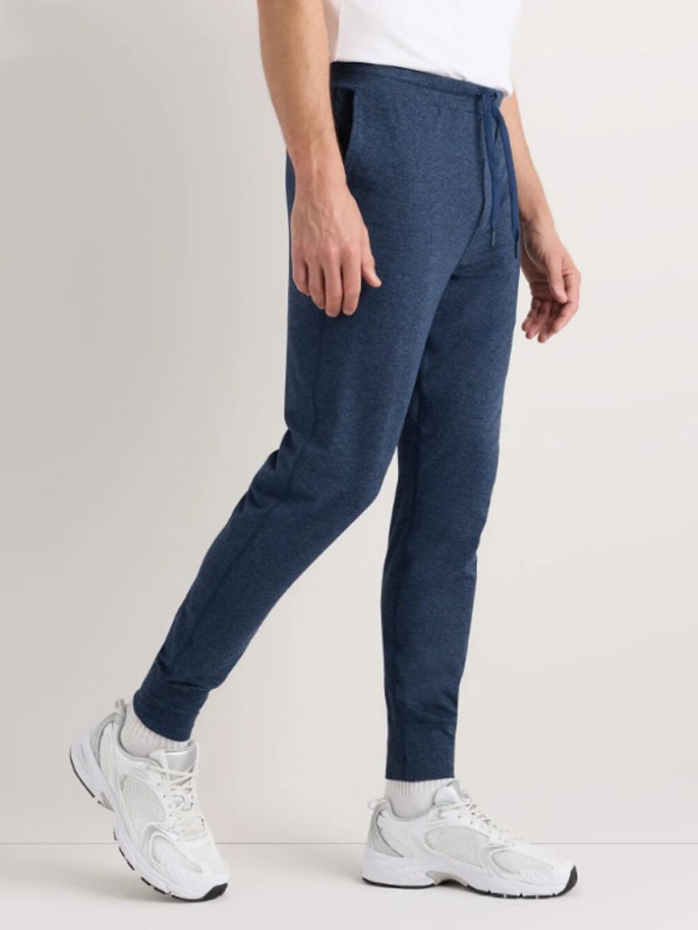 Quince Flowknit Performance Jogger in Heather Navy men's medium